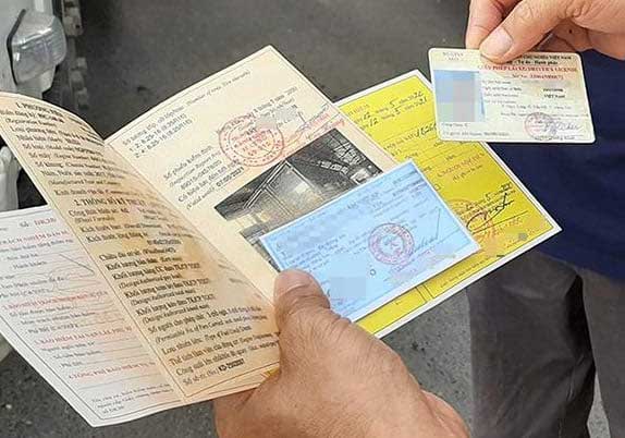 Cần chuẩn bị những giấy tờ gì khi làm hợp đồng thuê xe nâng người