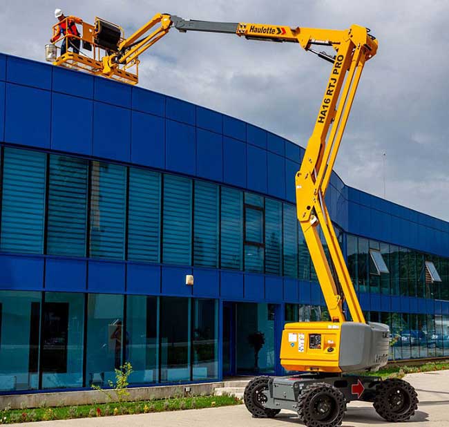 Xe nâng người là gì và vì sao cần vận hành đúng kỹ thuật